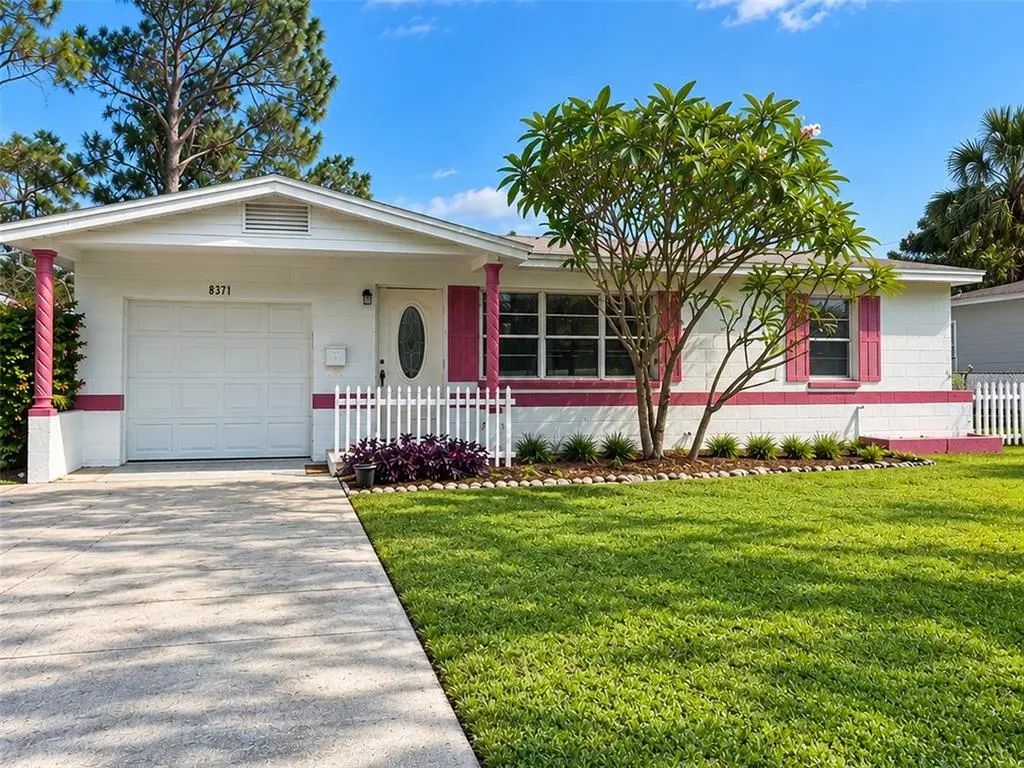 8371 55th Way, PINELLAS PARK