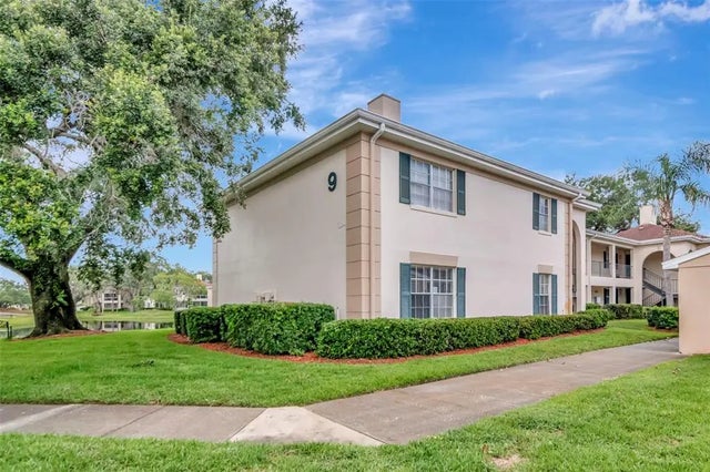 10330 Carrollwood Lane 95, TAMPA