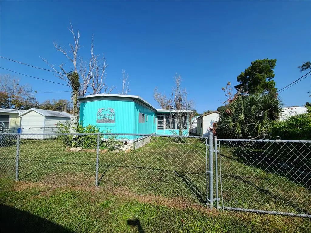 5418 Circle Drive, WEEKI WACHEE