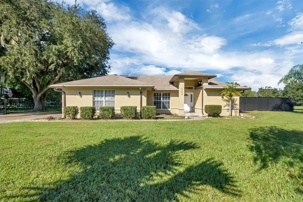 302 N Webb Road, PLANT CITY