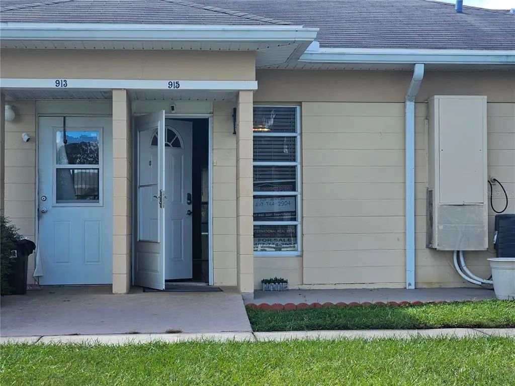 915 Club Circle, LAKESHORE