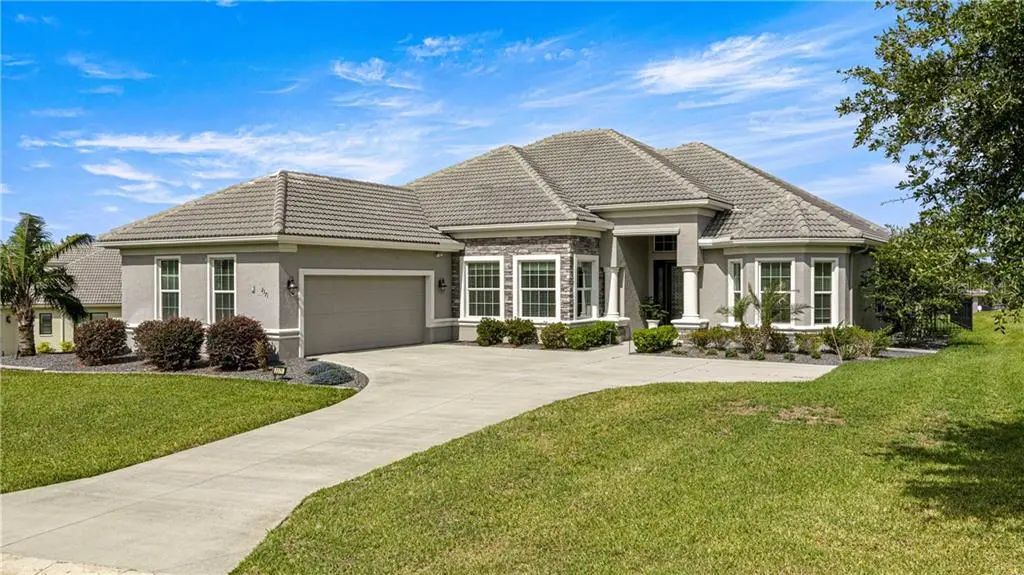 2371 N Peakview Loop, Hernando
