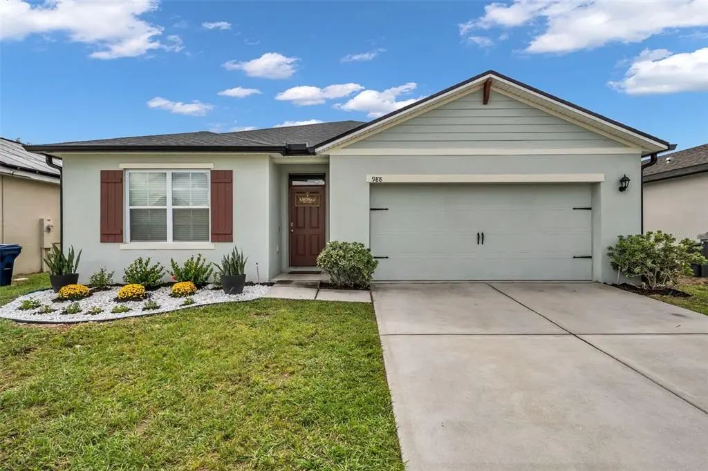 988 Cambridge Drive, WINTER HAVEN