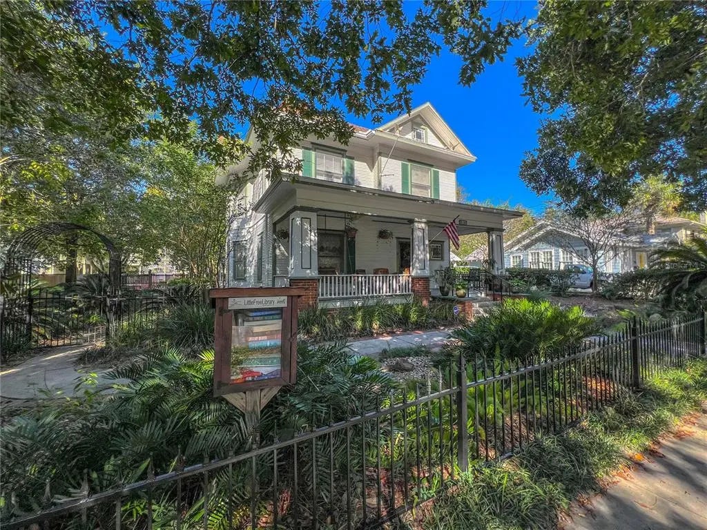 516 Ne 4th Street, GAINESVILLE