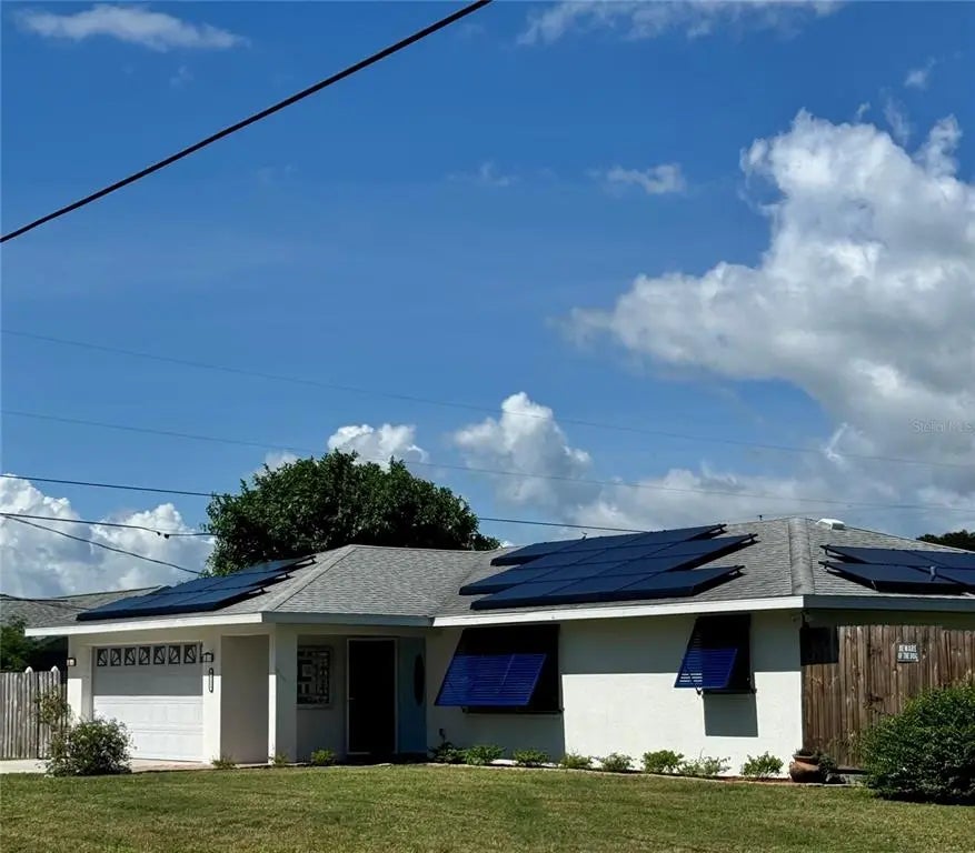 4731 Egret Road, VENICE