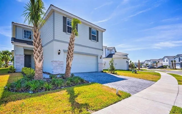 7312 Oakmoss Loop, DAVENPORT