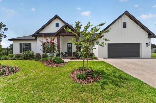 5391 Clubhouse Hills Lane, LAKELAND