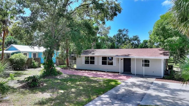 3835 Rilma Avenue, SARASOTA