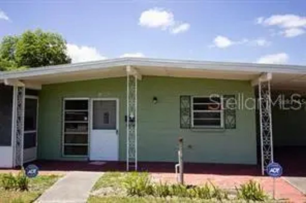 1004 George Street, KISSIMMEE