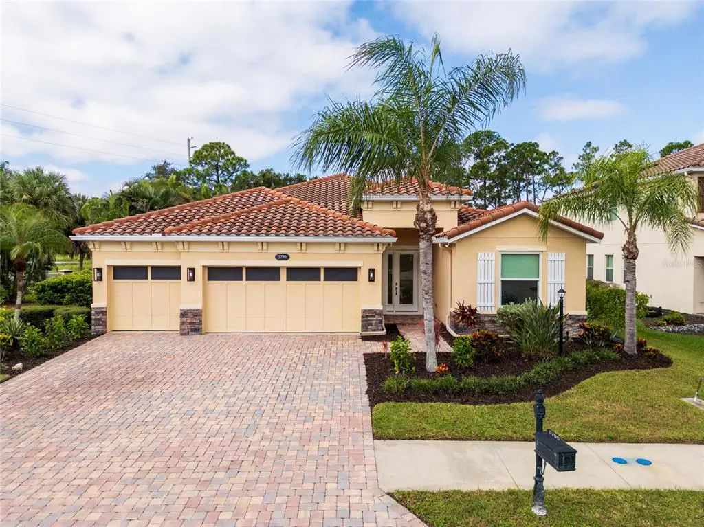 5790 Rock Dove Drive, SARASOTA