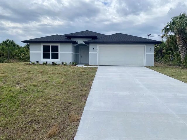 2643 Orchard Circle, NORTH PORT