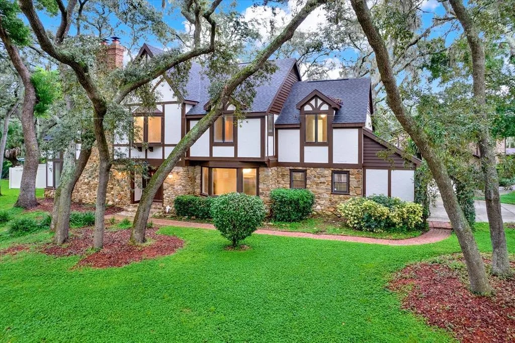 15935 Nottinghill Drive, LUTZ