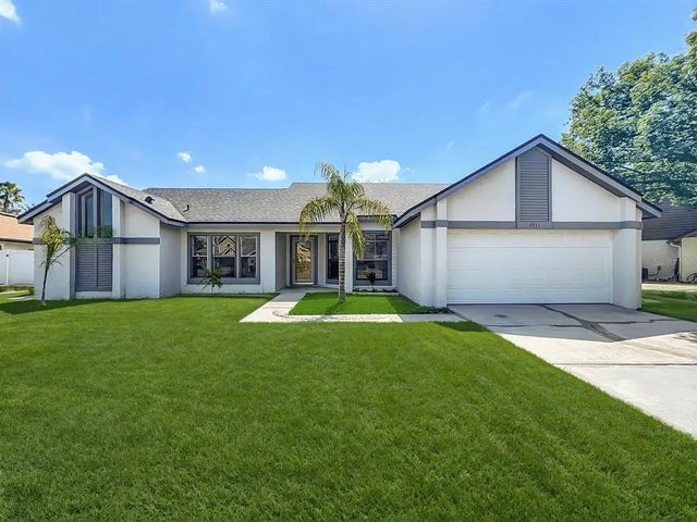 2211 Fairmont Circle, ORLANDO