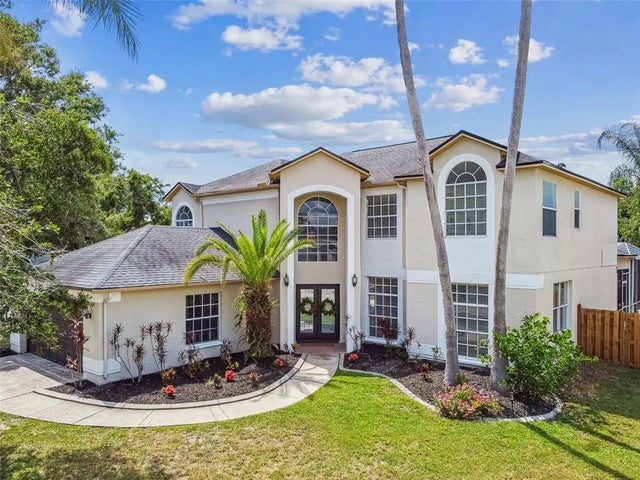 27109 Coral Springs Drive, WESLEY CHAPEL