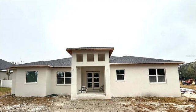 589 Christina Lake Drive, LAKELAND