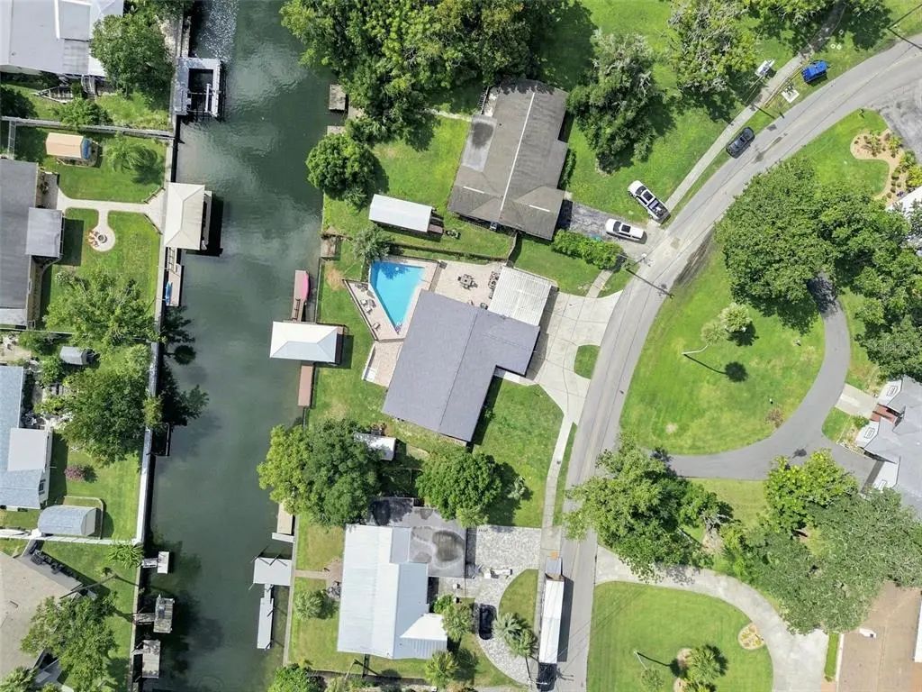 1303 Se Kings Bay Drive, CRYSTAL RIVER
