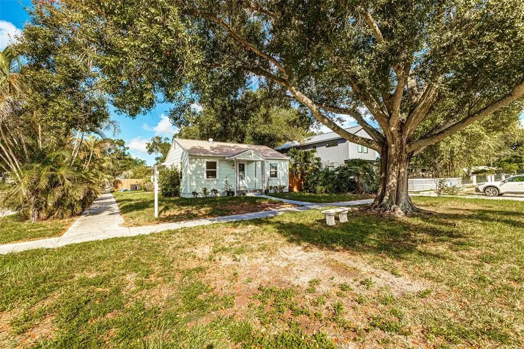 1419 55th Street S, GULFPORT