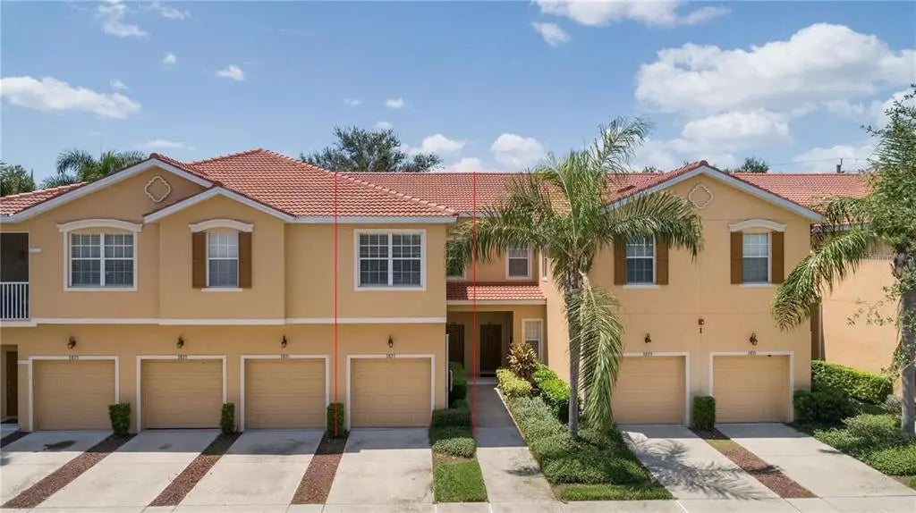 3827 Parkridge Circle 1-102, SARASOTA