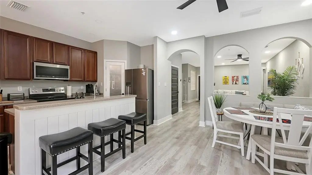 Gulf Shores Realty: 11 4ef8e5e4d863e8b0c4898be197eb80c8 l