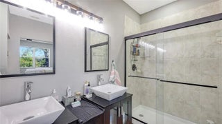 Gulf Shores Realty: 22 1b2fb0bcf242a449dbf34e6f68ed98c4 s