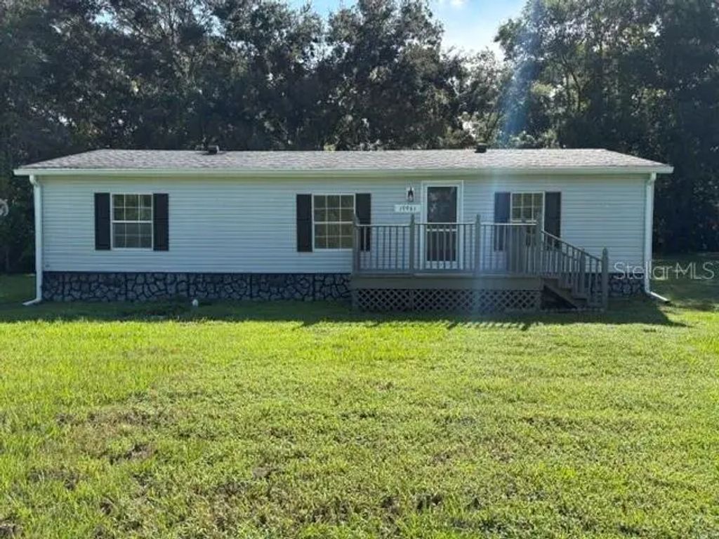 19961 Manecke Road, BROOKSVILLE