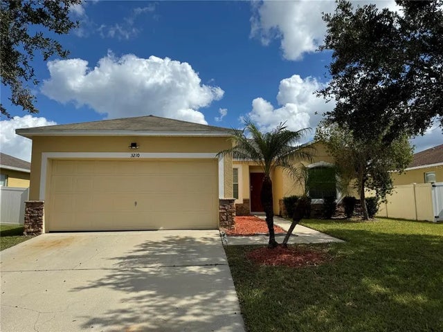 3210 Queen Alexandria Drive, KISSIMMEE