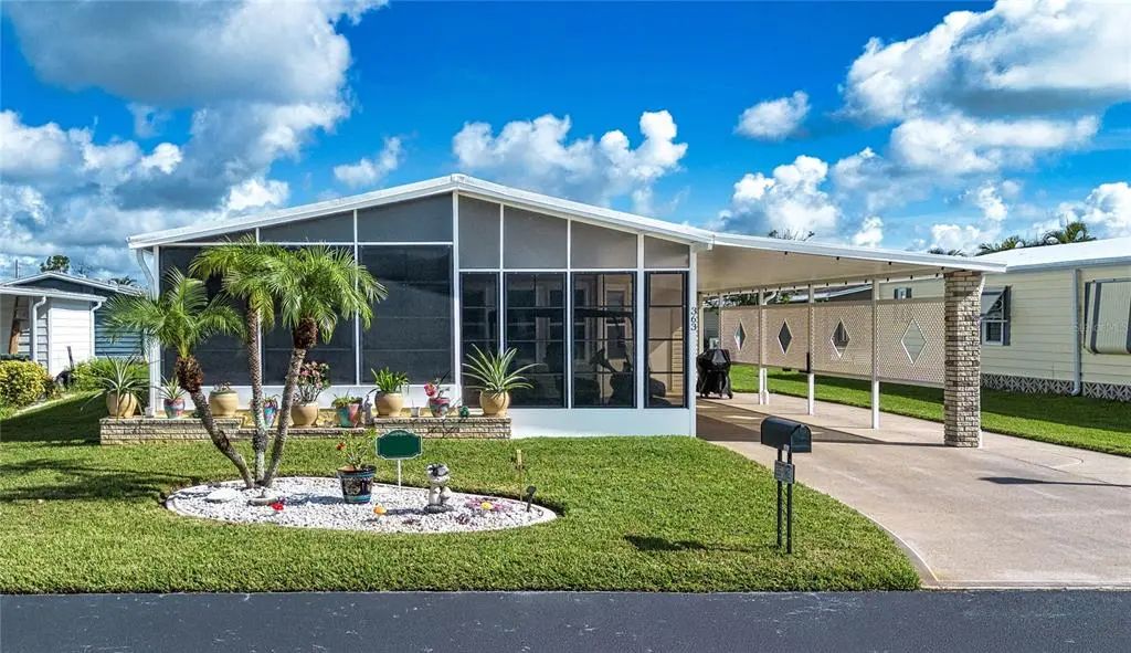 363 Captains Court, NORTH PORT