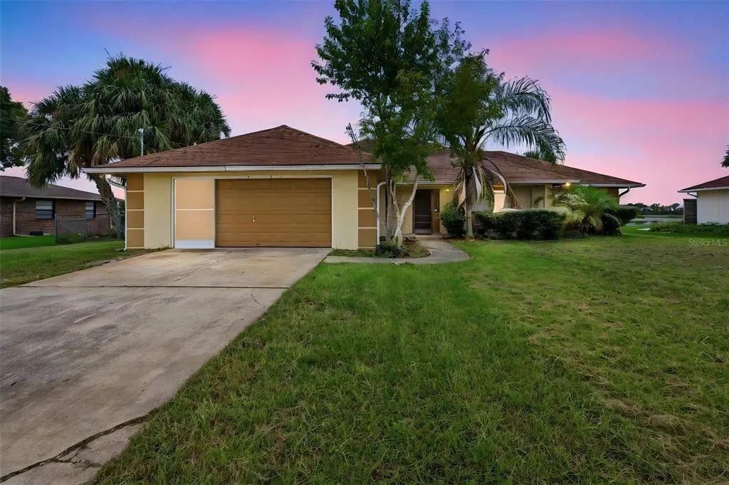 1096 Prescott Boulevard, DELTONA