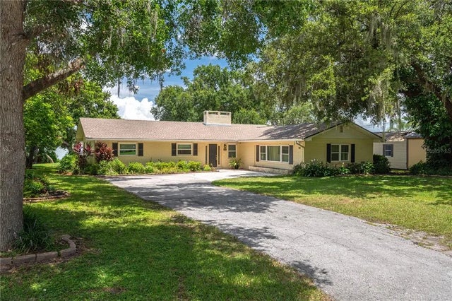 18 Aqualane Drive, WINTER HAVEN
