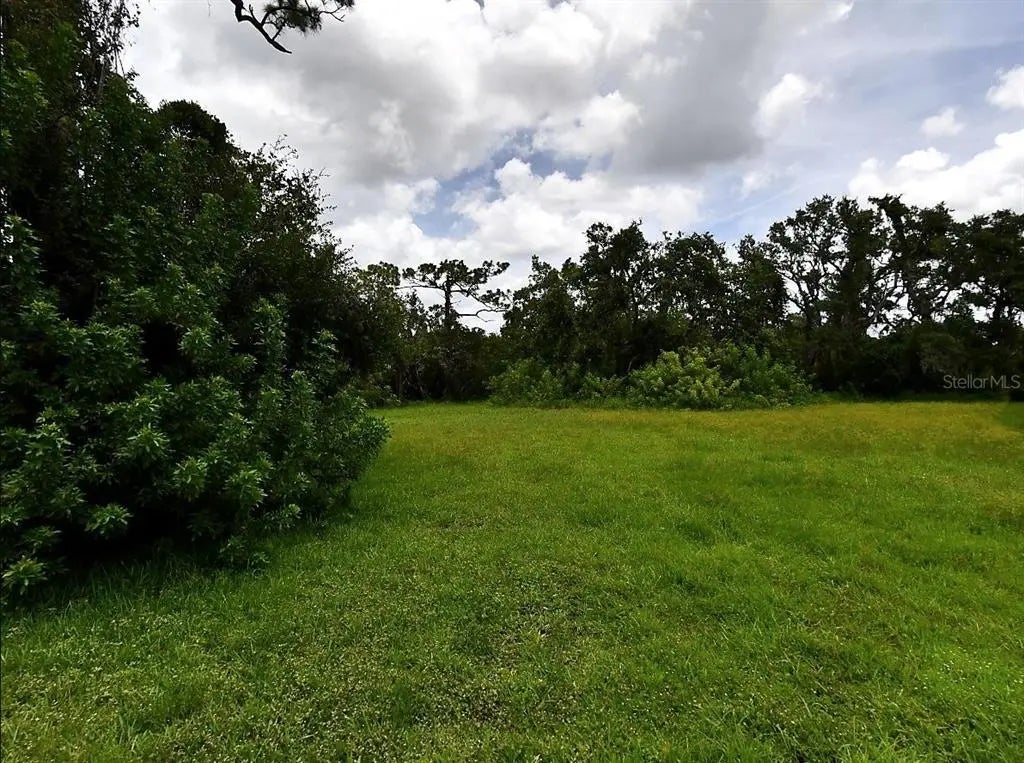 410 Blue Garden Lane, OSPREY