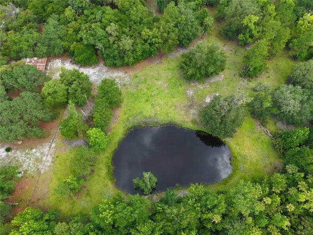 1676 Sunset Trail, GENEVA