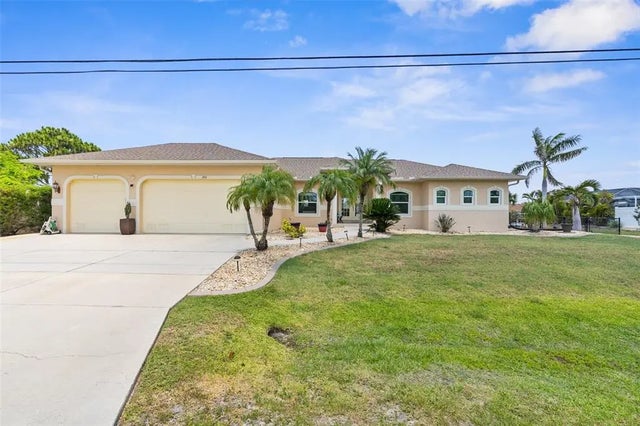2911 Riverside Drive, PUNTA GORDA