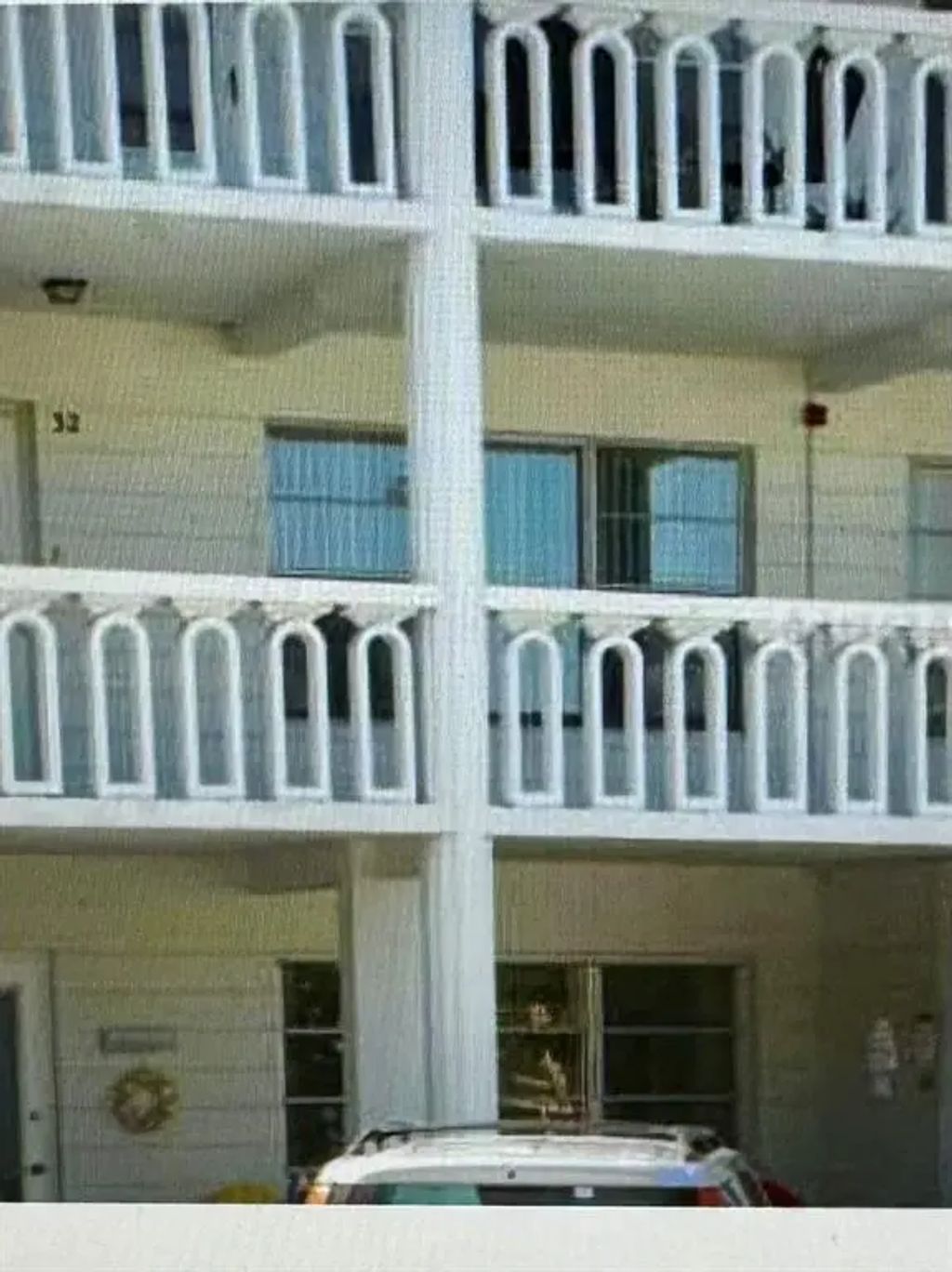 2020 World Parkway Boulevard 8, CLEARWATER