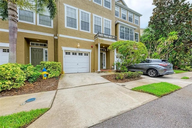 2926 Bayshore Pointe Drive, TAMPA