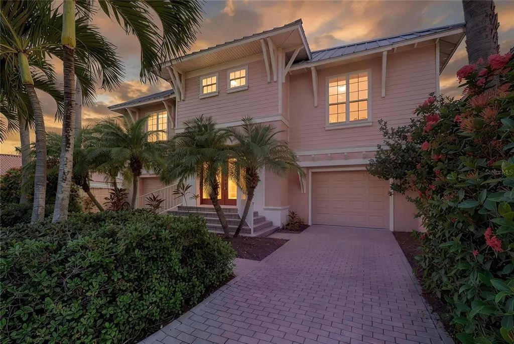 102 Wimbledon Court, REDINGTON SHORES