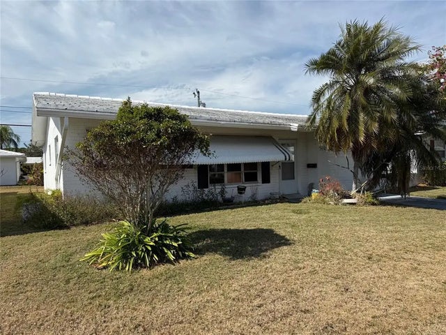 9650 45th Street N, PINELLAS PARK