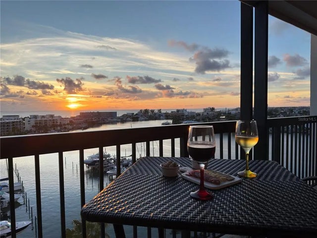 9525 Blind Pass Road 902, ST PETE BEACH