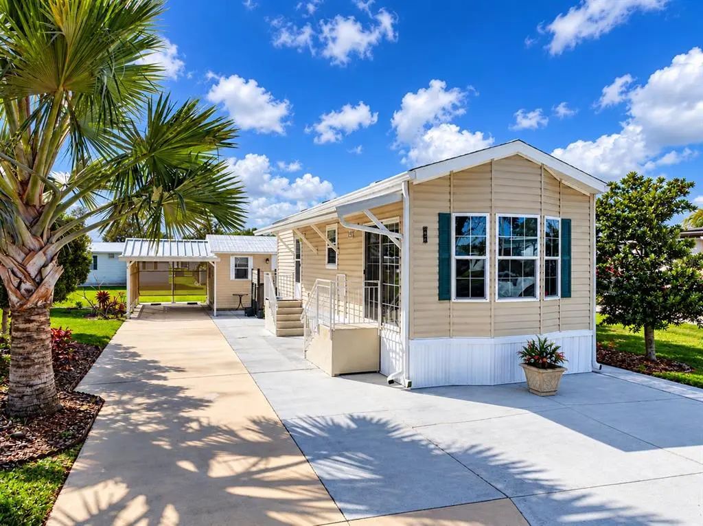 5049 Shore Line Drive, POLK CITY