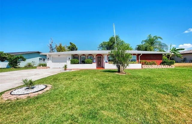 124 Caddy Road, ROTONDA WEST