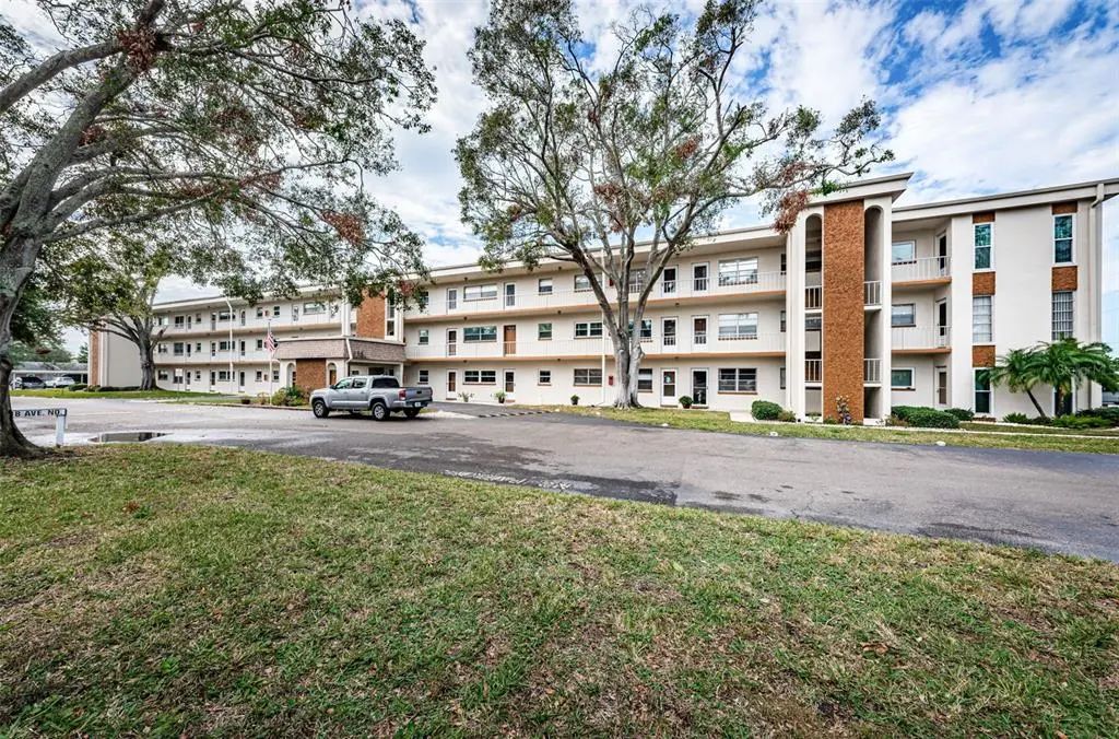 5880 38th Avenue N 309, ST. PETERSBURG