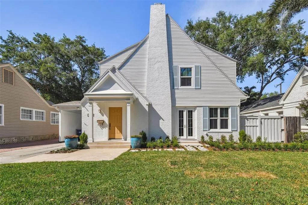 2527 West Watrous Avenue, TAMPA