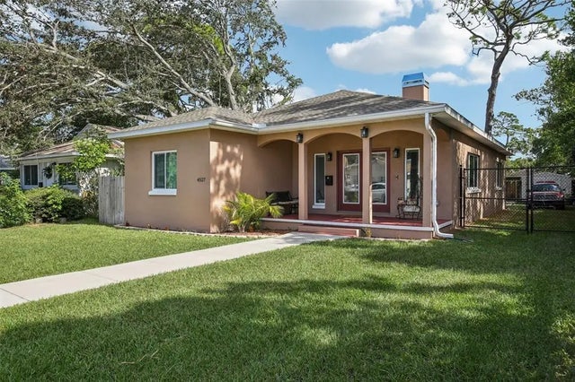 4527 Haines Road N, ST PETERSBURG