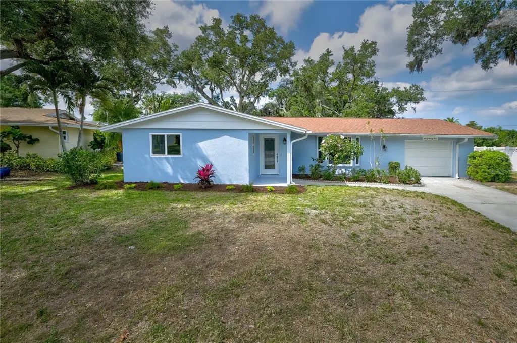 3024 Chase Circle, SARASOTA