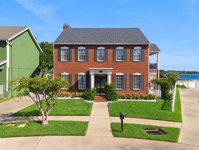 637 Lake Harbor Circle, ORLANDO