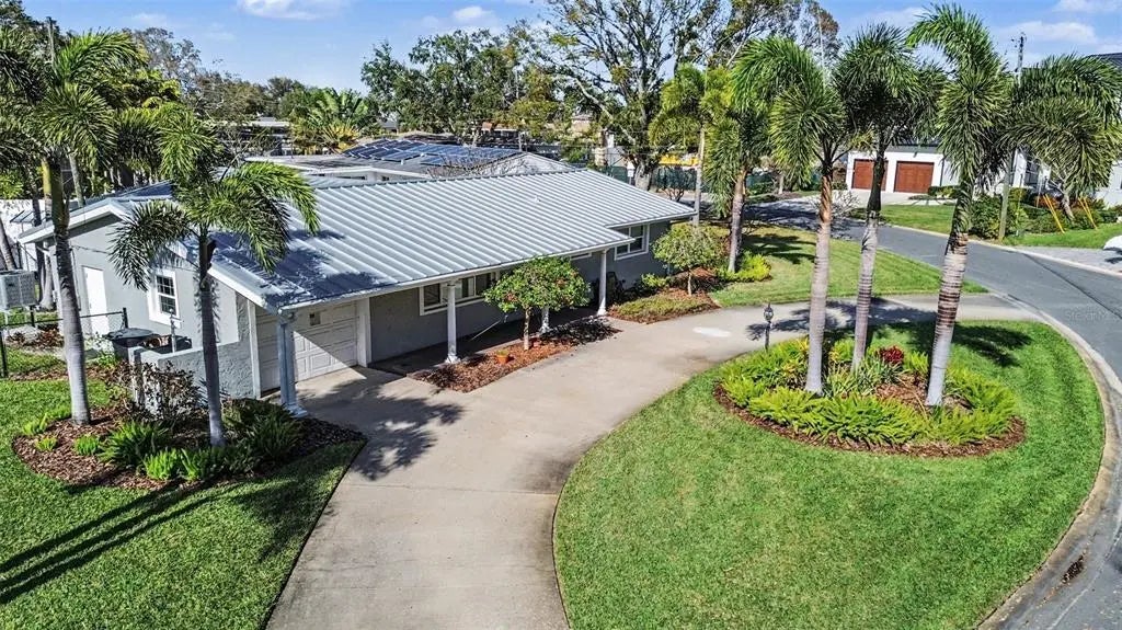 1183 35th Avenue Ne, ST PETERSBURG