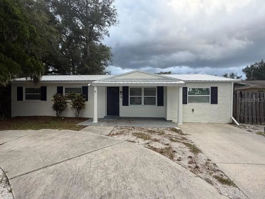 4929 Brookmeade Drive, SARASOTA