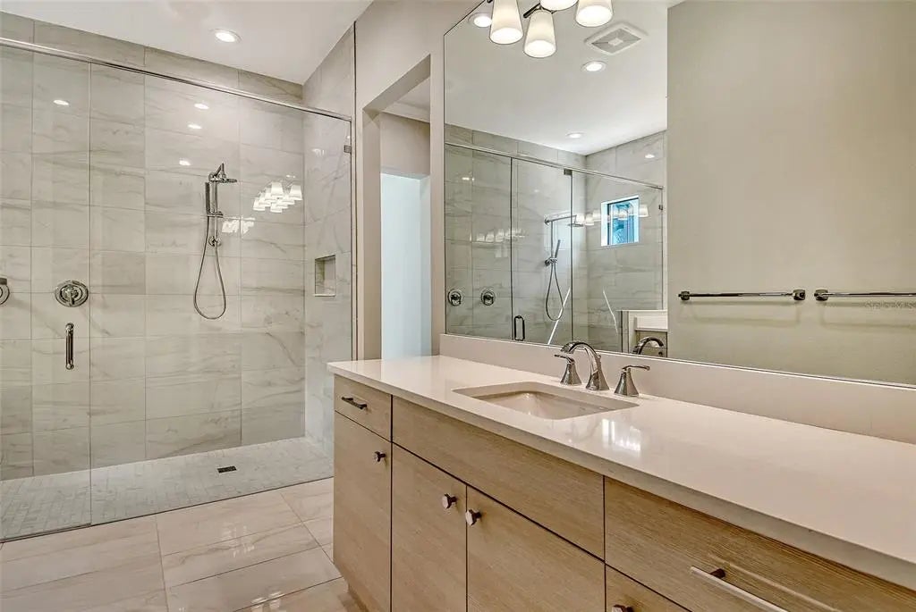 Gulf Shores Realty: 16 8c781c126e8c34b3bd429db254966451 l