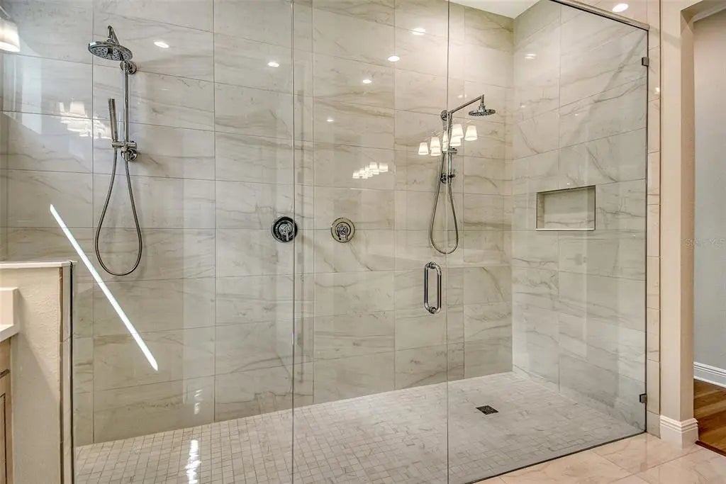 Gulf Shores Realty: 17 f1e6f7c2e6da171e3d49e1663375033c l