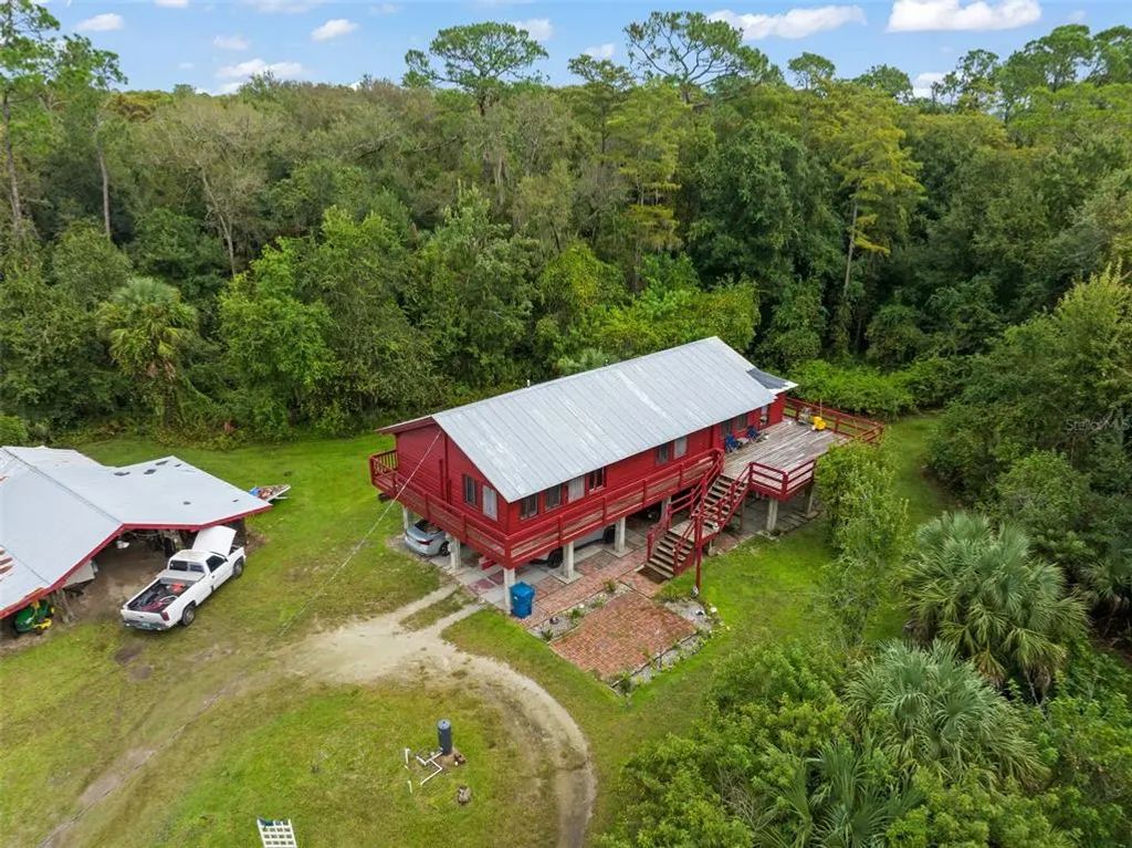3946 Lakeshore Drive, NEW SMYRNA BEACH