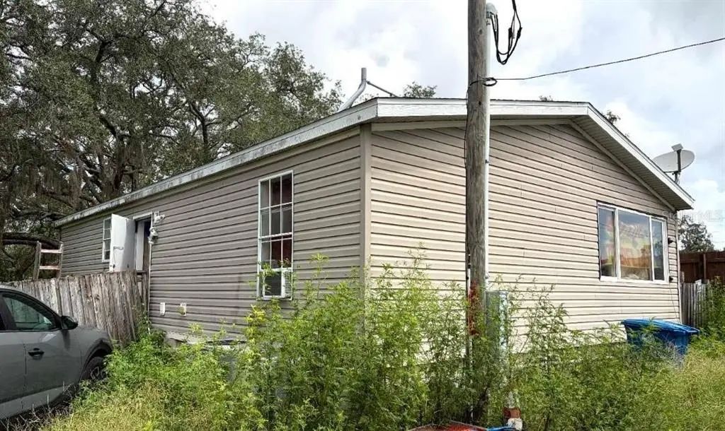 7071 Mertal Street, WEEKI WACHEE